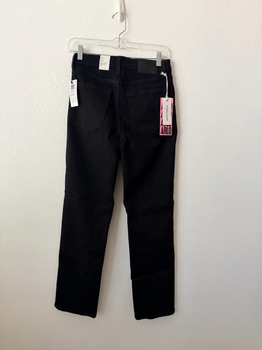 Aritzia Denim Forum Arlo High Rise Straight Jeans Black 26W 28L NWT Stay Black - Picture 3 of 10